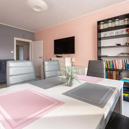 Wrzeszcz Homely By Bookinghost * Danzica