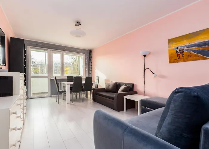 Daire Wrzeszcz Homely By Bookinghost